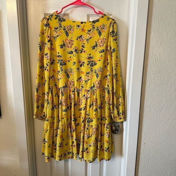 Chelsea & Violet Floral long sleeve Babydoll Dress yellow medium - Picture 3 of 9